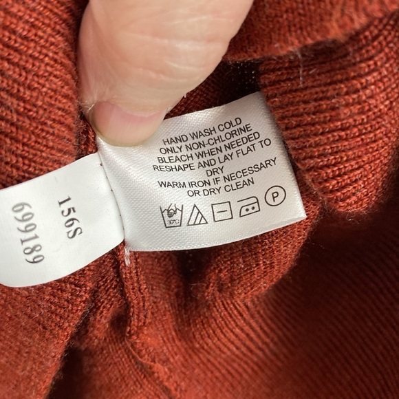 Orvis Merino Wool V Neck Sweater Size M - Picture 5 of 5
